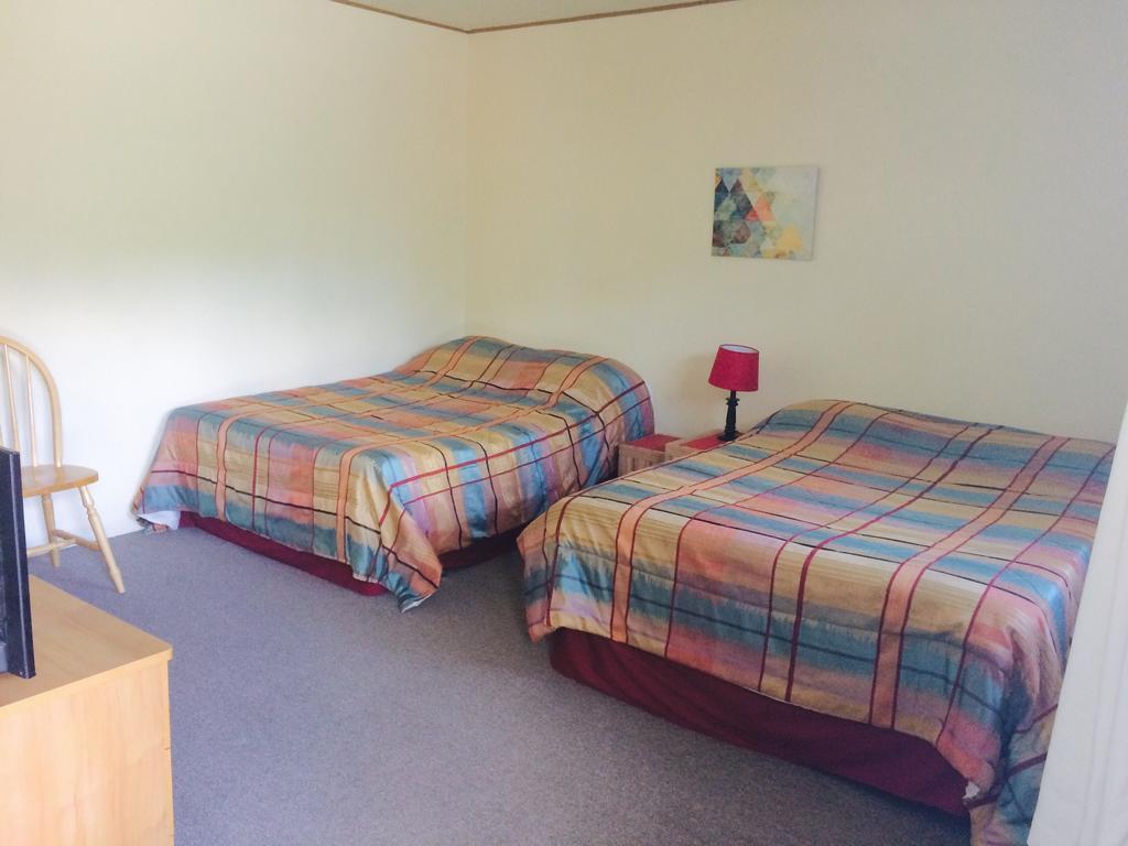 Motel De La Montagne Orford Екстериор снимка