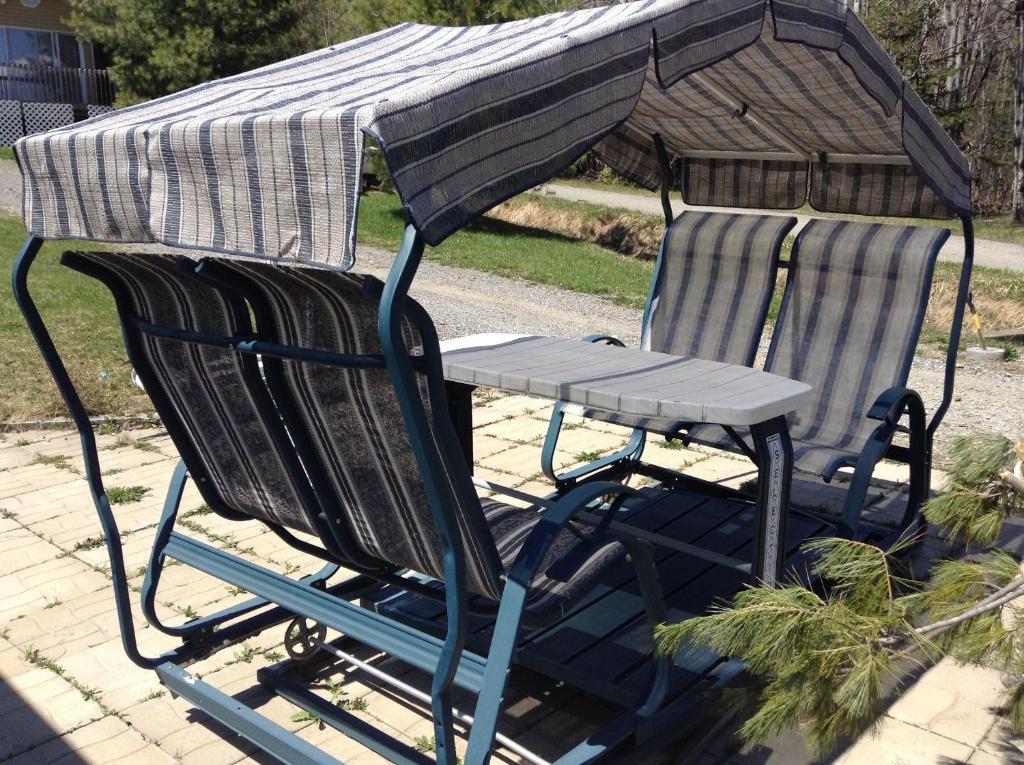 Motel De La Montagne Orford Екстериор снимка